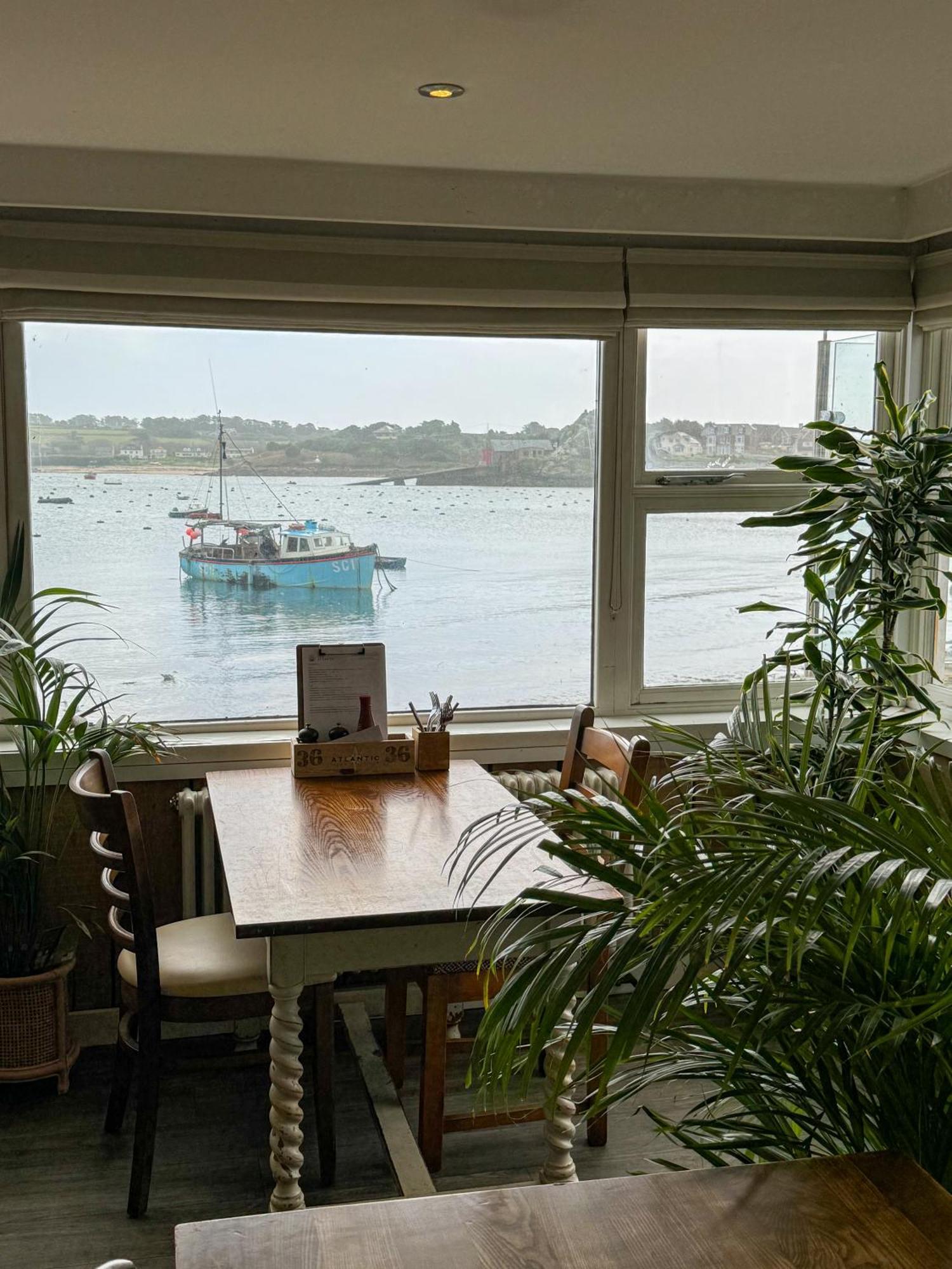 The Atlantic Hotel Hugh Town Екстериор снимка
